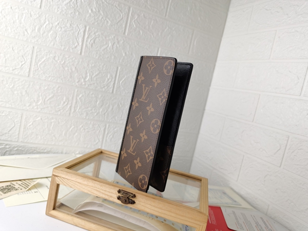 LVコピーウォレット背面デザイン